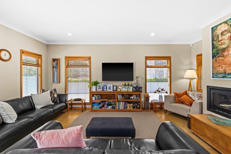 Photo of property in 46 Te Mata Road, Havelock North, 4130