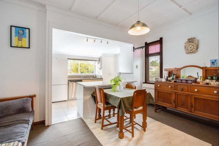 Photo of property in 10 Creagh Street, Te Awa, Napier, 4110