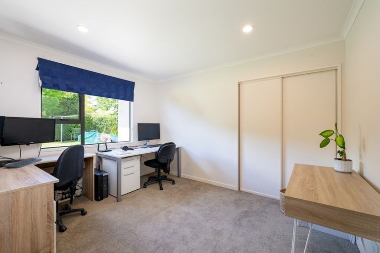 Photo of property in 4 Baker Grove, Wanaka, 9305