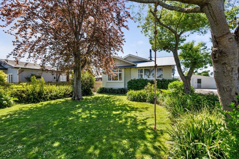 Photo of property in 3 Moeller Street, Taradale, Napier, 4112