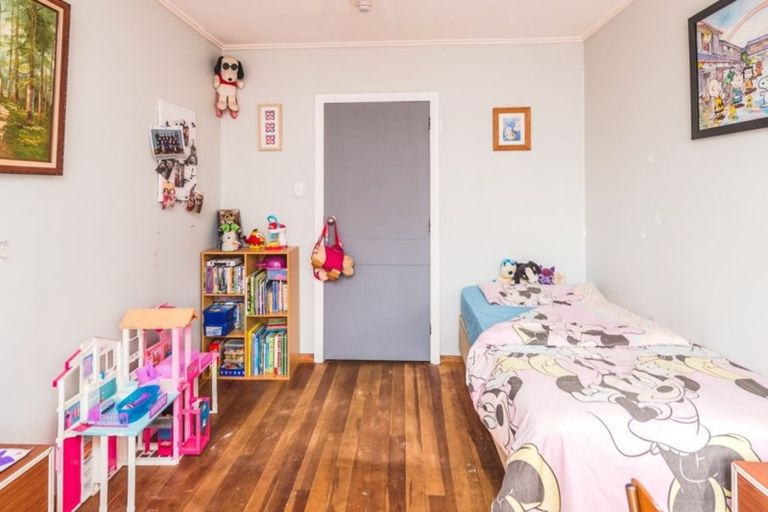 Photo of property in 10 Kauri Street, Gonville, Whanganui, 4501