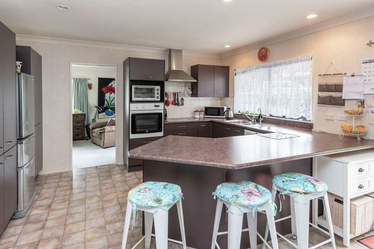 Photo of property in 522 Great South Road, Rosehill, Papakura, 2113