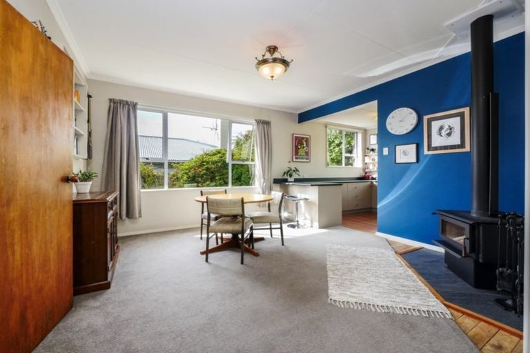 Photo of property in 32 Ventnor Street, Mornington, Dunedin, 9011