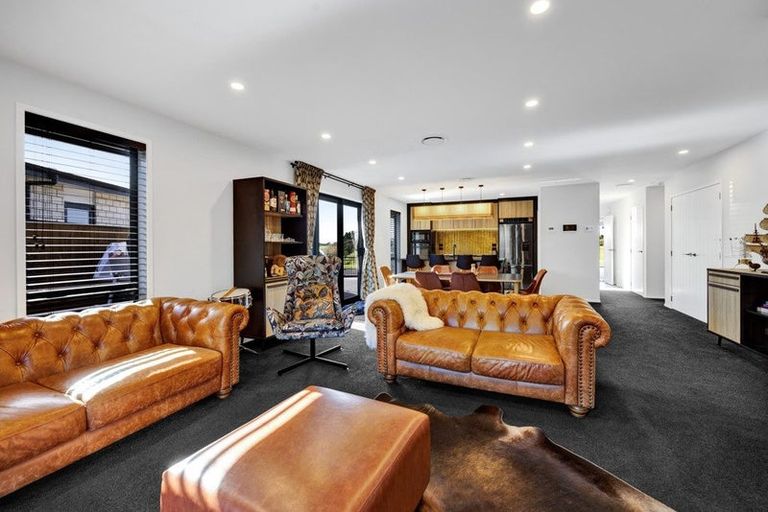 Photo of property in 11 Rua Place, Bell Block, New Plymouth, 4312