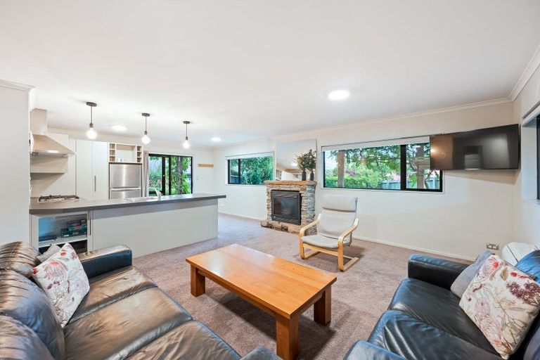 Photo of property in 19 Allenby Place, Wanaka, 9305