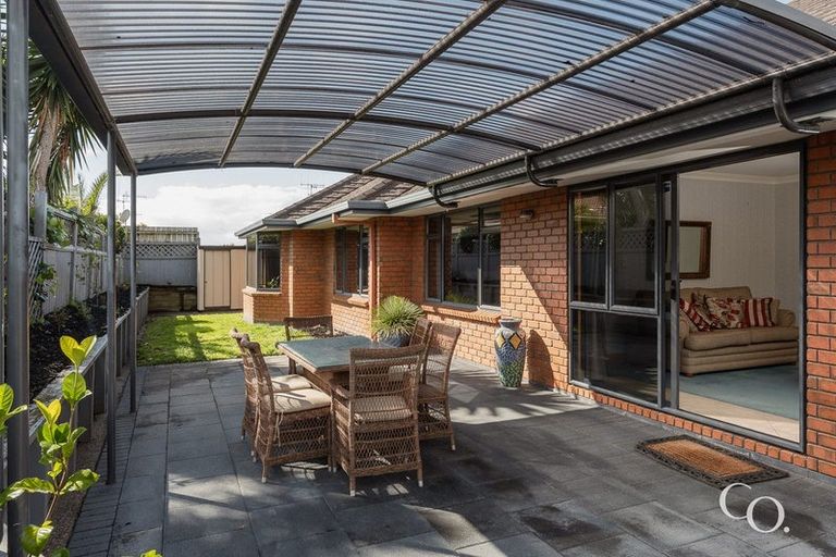 Photo of property in 1 Bodiam Place, Bethlehem, Tauranga, 3110