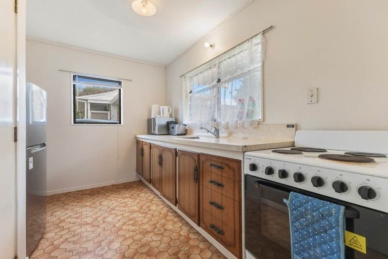 Photo of property in 3/556 Weymouth Road, Weymouth, Auckland, 2103