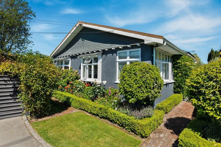 Photo of property in 2 Earl Street, Hillsborough, Christchurch, 8022