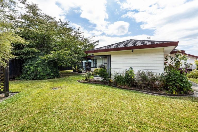 Photo of property in 6 Moreland Avenue, Pukete, Hamilton, 3200