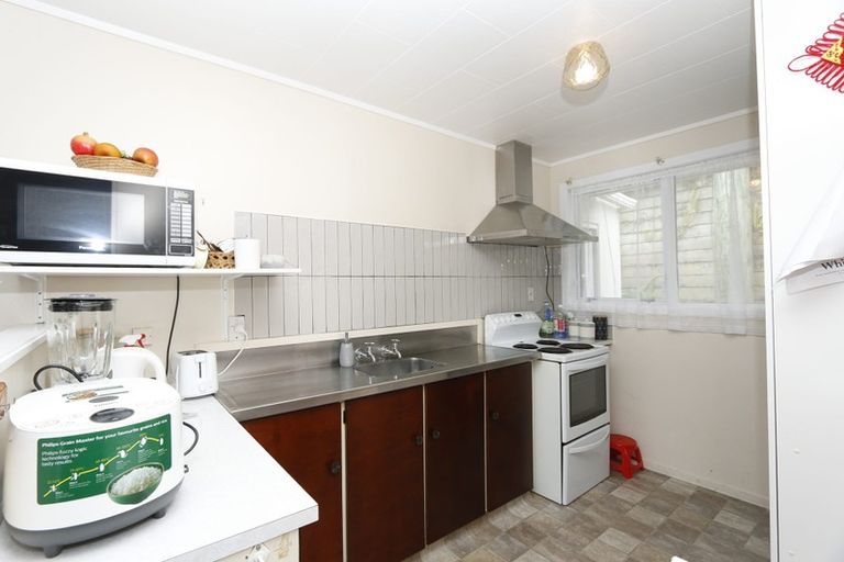Photo of property in 5a Rossiter Crescent, Lynmouth, New Plymouth, 4310
