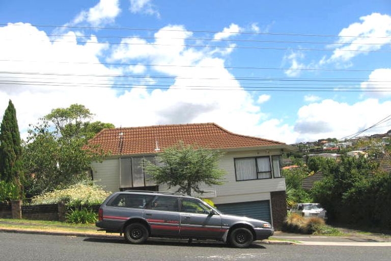 Photo of property in 1/8 Seaview Road, Milford, Auckland, 0620