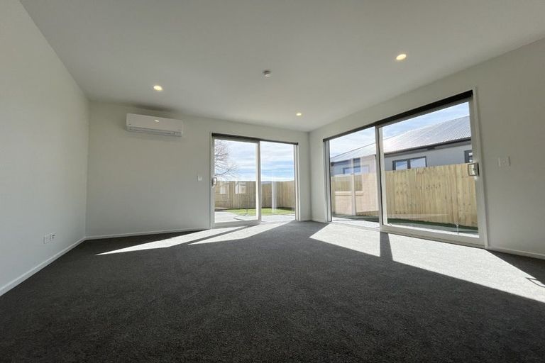 Photo of property in 23 Rita Angus Road, Belfast, 8051