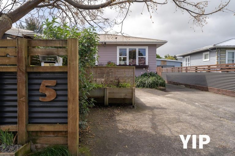 Photo of property in 5 Coleman Street, Paraparaumu, 5032