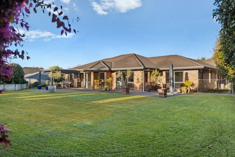 Photo of property in 36 Sunny Crescent, Huapai, Kumeu, 0810