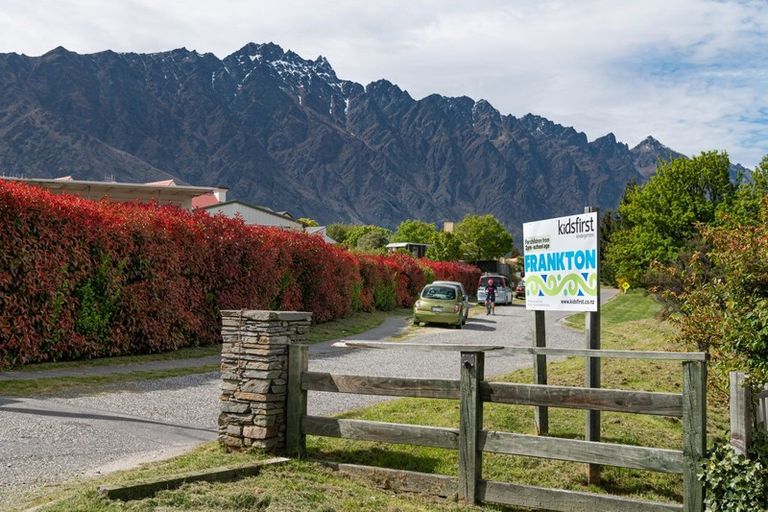 Photo of property in 6 Robertson Street, Frankton, Queenstown, 9300