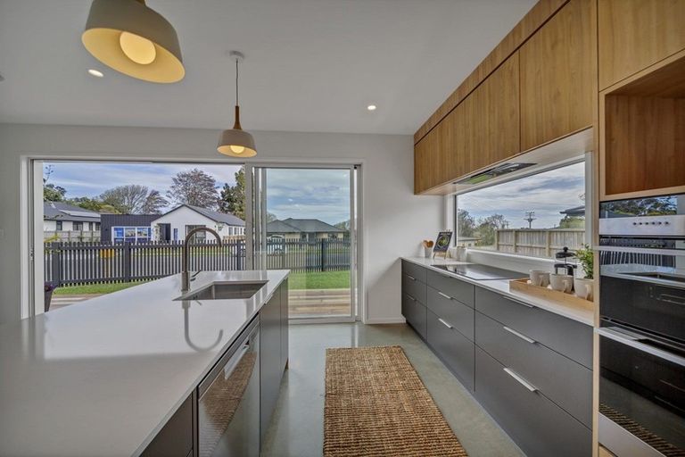 Photo of property in 409 Frankley Road, Ferndale, New Plymouth, 4310