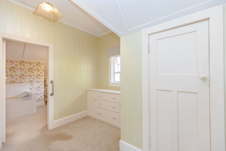 Photo of property in 84 Parkes Avenue, Saint Johns Hill, Whanganui, 4501