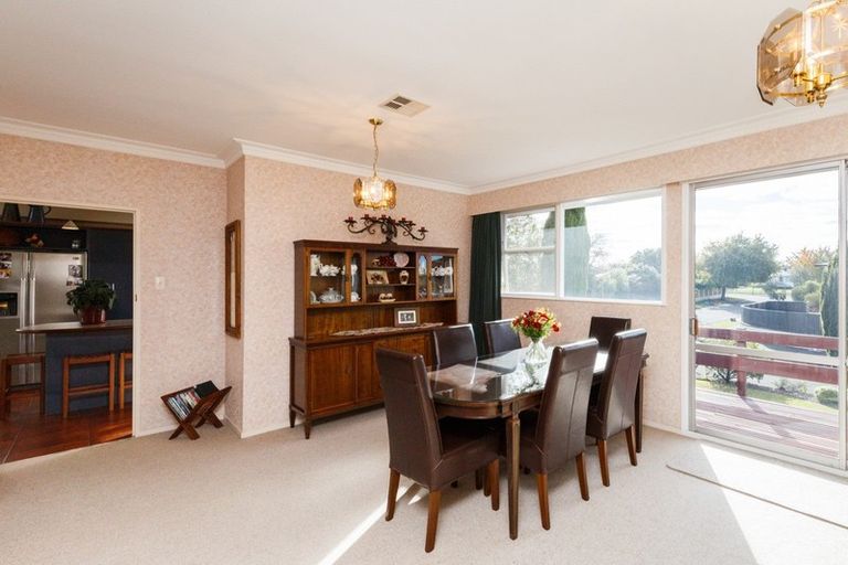 Photo of property in 28 Newcastle Street, Hokowhitu, Palmerston North, 4410
