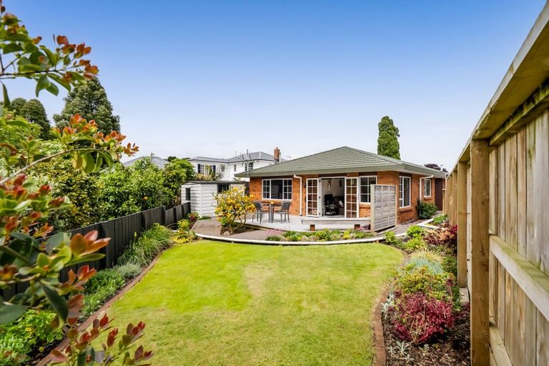 Photo of property in 1/89 Belt Road, New Plymouth, 4310