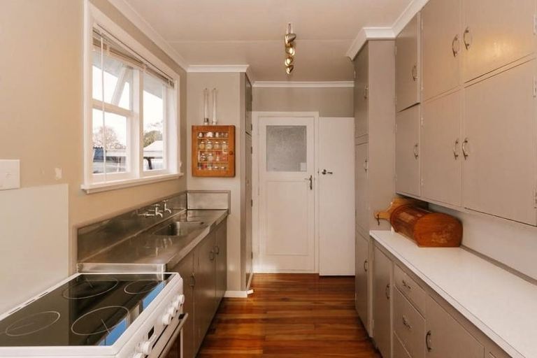 Photo of property in 3 Newbury Street, Awapuni, Palmerston North, 4412