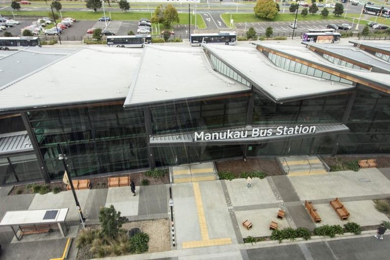 Photo of property in Twin Towers, 402/17 Putney Way, Manukau, Auckland, 2104