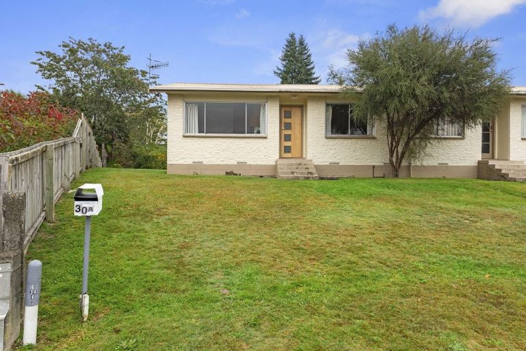 Photo of property in 2/30 Clyde Street, Utuhina, Rotorua, 3015