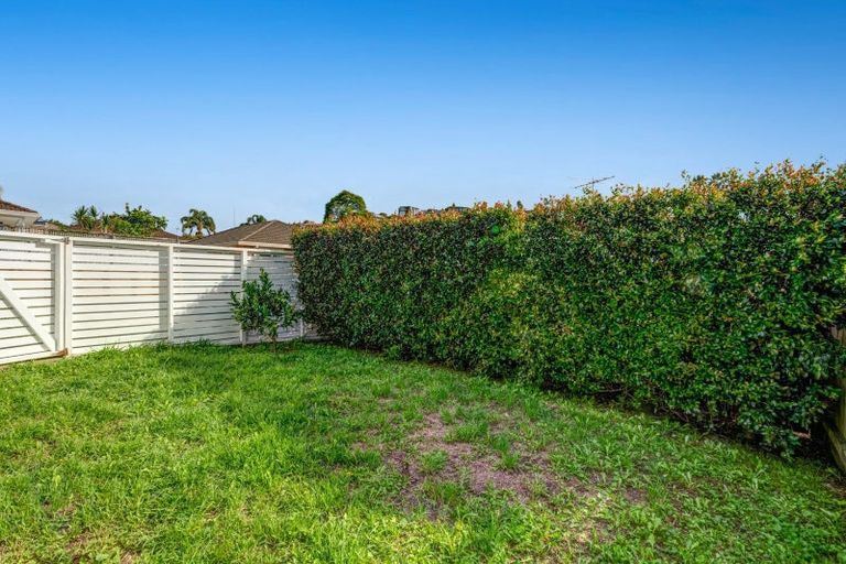 Photo of property in 5b Kestrel Heights, Arkles Bay, Whangaparaoa, 0932