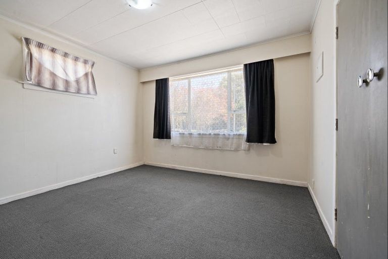 Photo of property in 81 Awanui Street, Merrilands, New Plymouth, 4312