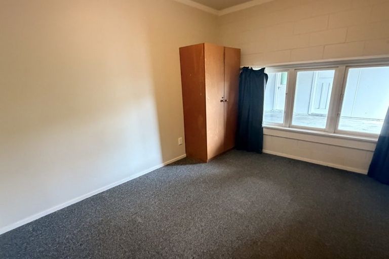 Photo of property in 8 Marne Street, Hokowhitu, Palmerston North, 4410