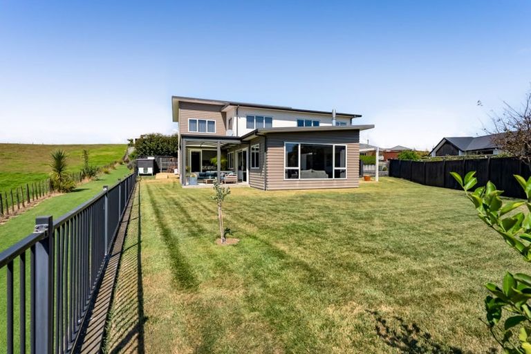Photo of property in 5d Vardon Way, Waiwhakaiho, New Plymouth, 4312