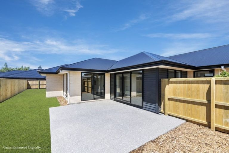 Photo of property in 31 Amur Crescent, Rolleston, 7615