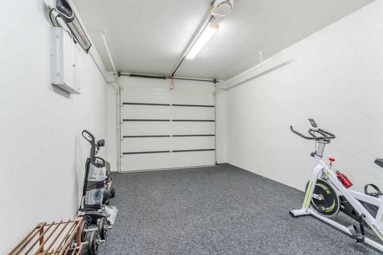 Photo of property in 27 Gilkison Street, Halfway Bush, Dunedin, 9010