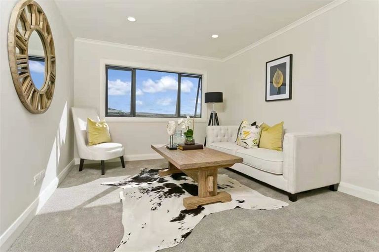 Photo of property in 14 Windlass Street, Long Bay, Auckland, 0630