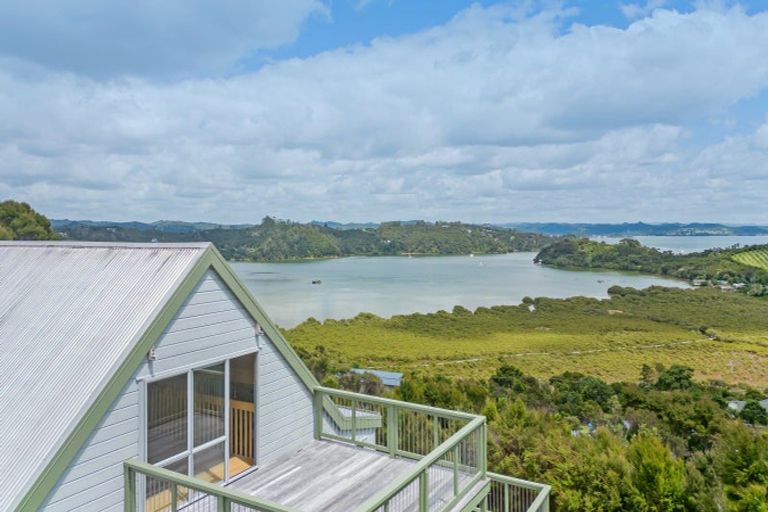 Photo of property in 16 Lichen Grove, Russell, 0272