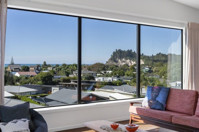 Photo of property in 24 Dolphin Drive, Whiritoa, Whangamata, 3691