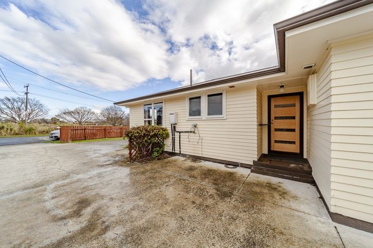 Photo of property in 12 Lake View Road, Waipukurau, 4200