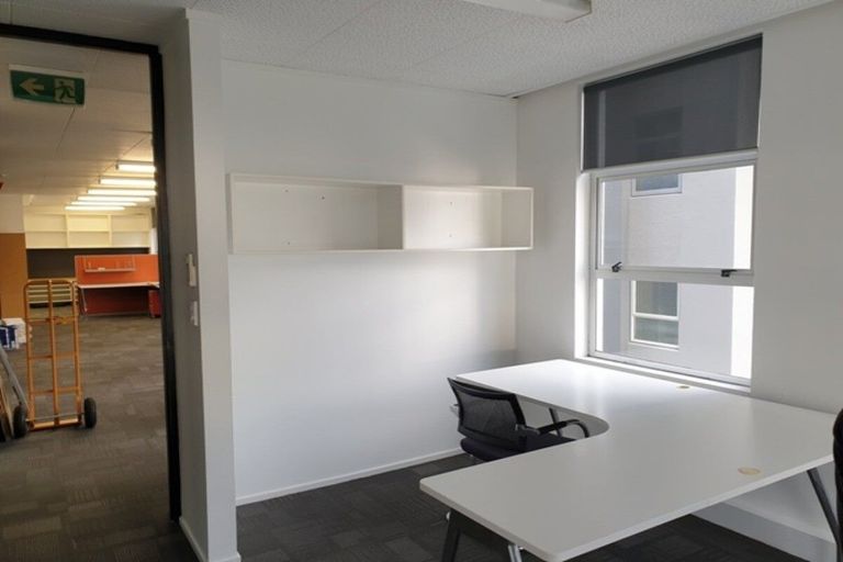 Photo of property in Molesworth House, 9/101a Molesworth Street, Thorndon, Wellington, 6011