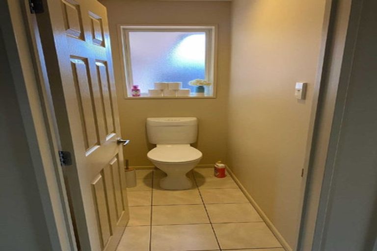 Photo of property in 31 Dufek Crescent, Wigram, Christchurch, 8042