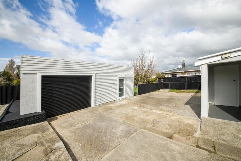Photo of property in 9 Totara Street, Marton, 4710