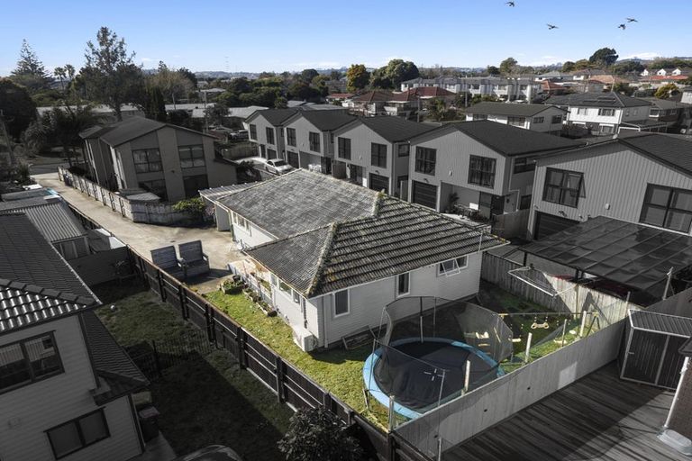 Photo of property in 1a Esperanto Road, Papatoetoe, Auckland, 2025