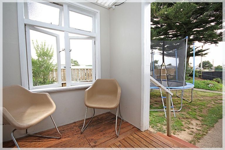 Photo of property in 21 Rata Street, Levin, 5510