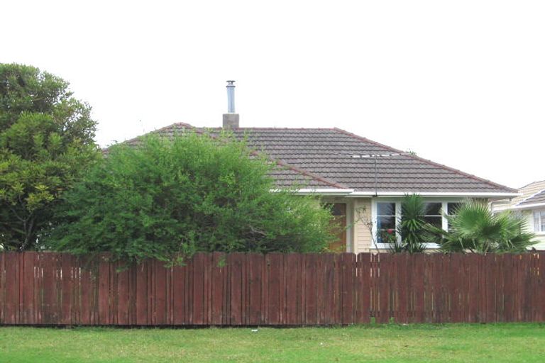 Photo of property in 26 Te Kanawa Crescent, Henderson, Auckland, 0610