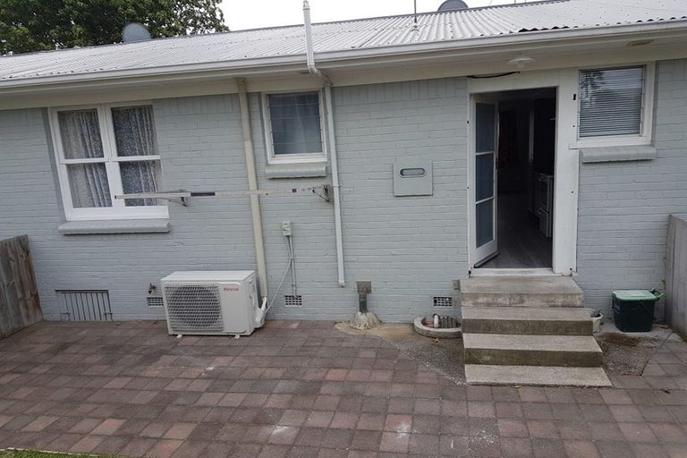 Photo of property in 2/9 View Road, Papakura, 2110