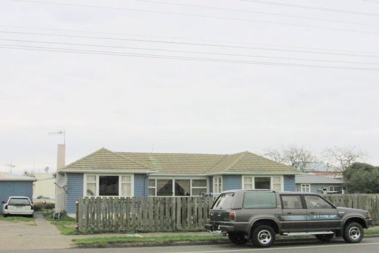 Photo of property in 63 Johnston Street, Foxton, 4814
