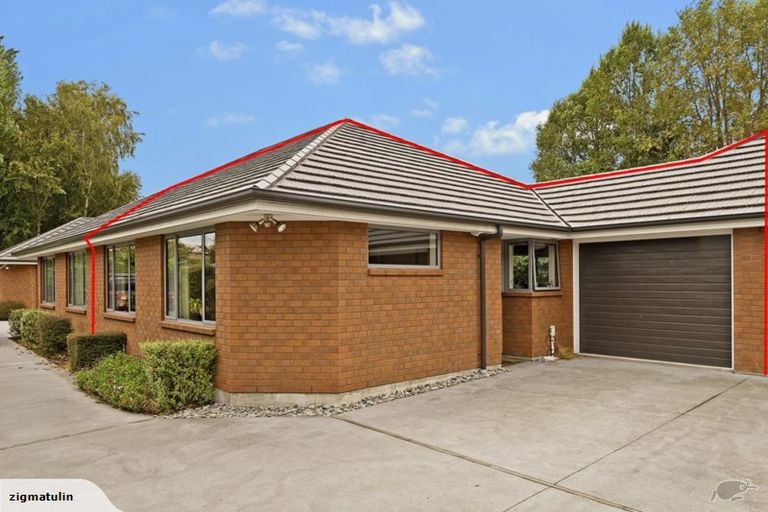 Photo of property in 2/121 Waltham Road, Sydenham, Christchurch, 8023