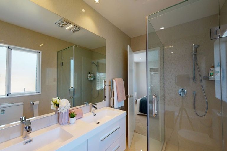 Photo of property in 21a Compton Street, Hillcrest, Auckland, 0627