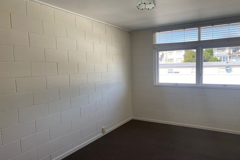 Photo of property in 9 Esplanade Road, Mount Eden, Auckland, 1024