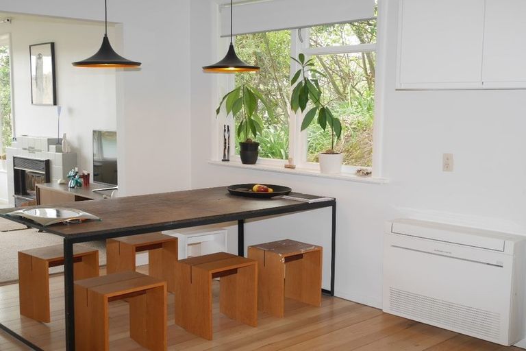 Photo of property in 20 Kiriwai Road, Paremata, Porirua, 5024