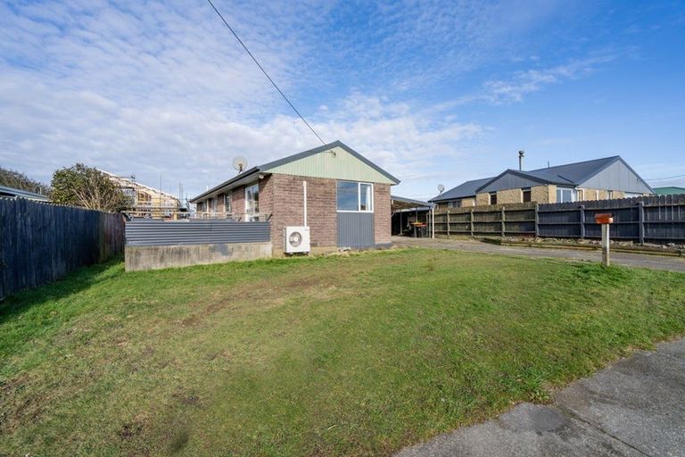 Photo of property in 67 Avon Road, Clifton, Invercargill, 9812