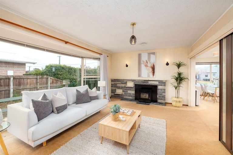 Photo of property in 34 Norrie Street, Redwood, Christchurch, 8051